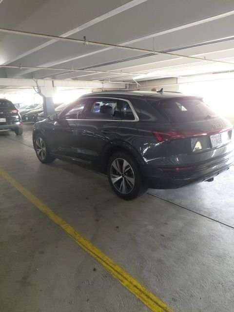 Used 2024  Audi Premium Plus image 3
