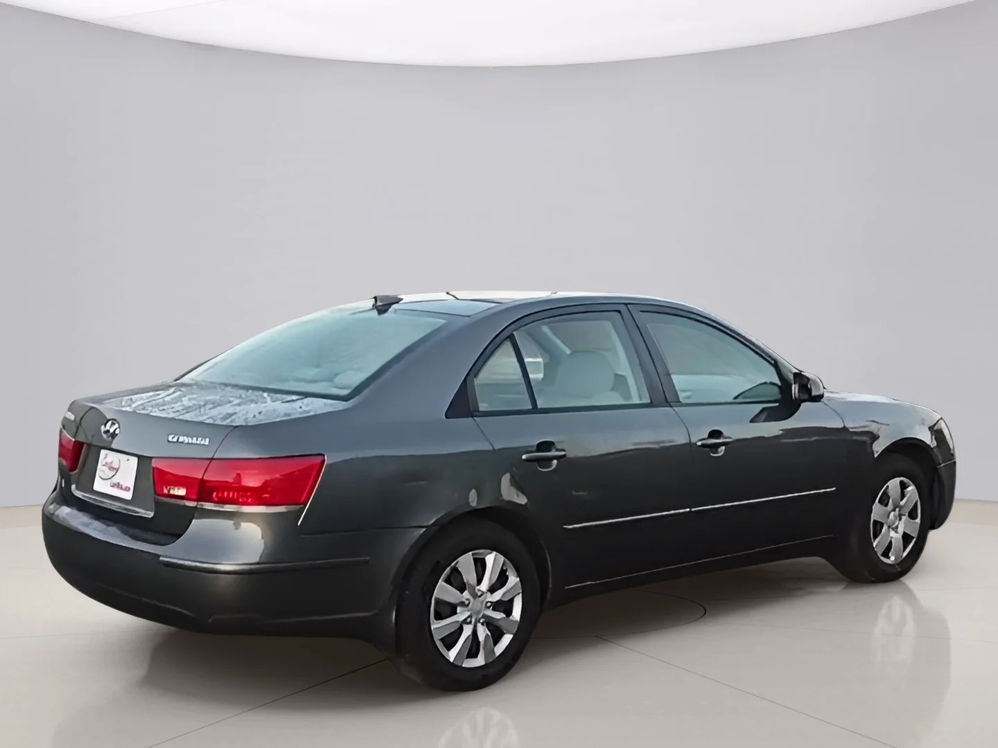 Used 2009 Gray Hyundai GLS image 5