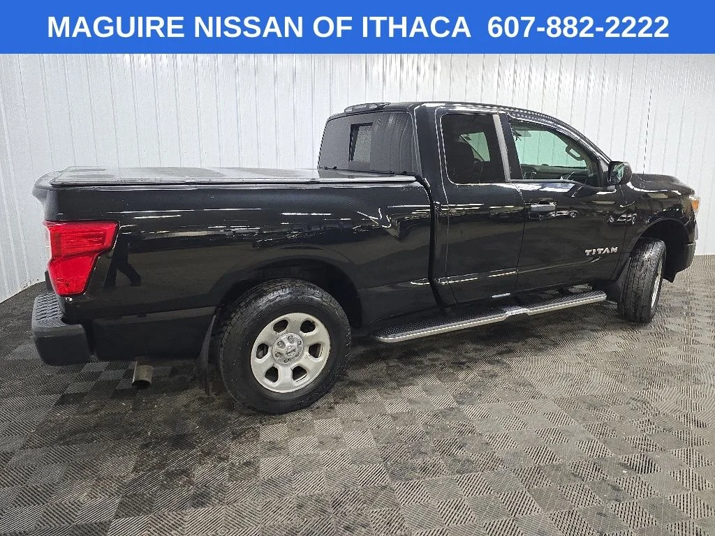 Used 2018 Black Nissan S image 3