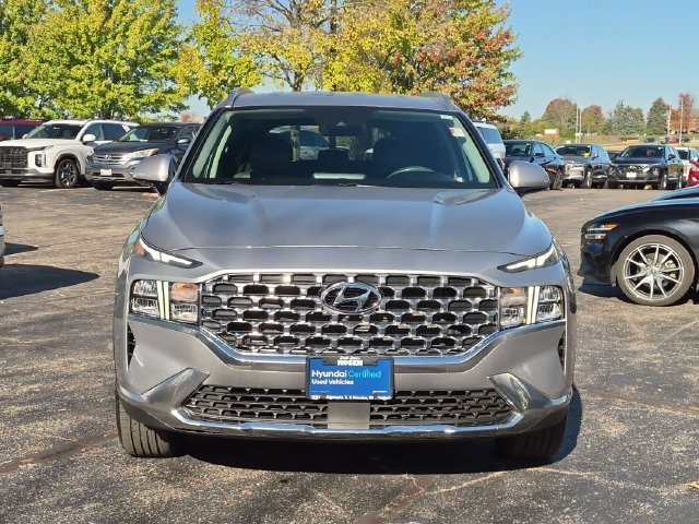 Certified Used 2022 Silver Hyundai SEL image 2