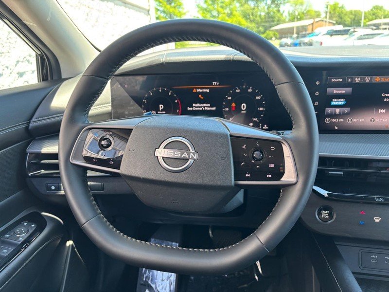 Used 2025 Super Black Nissan FWD SV image 13