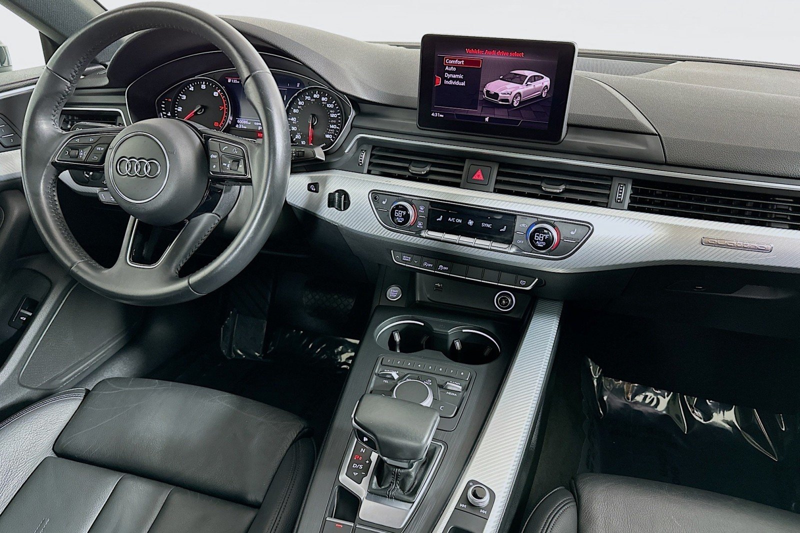 Used 2019 Manhattan Gray Metallic Audi Premium image 6