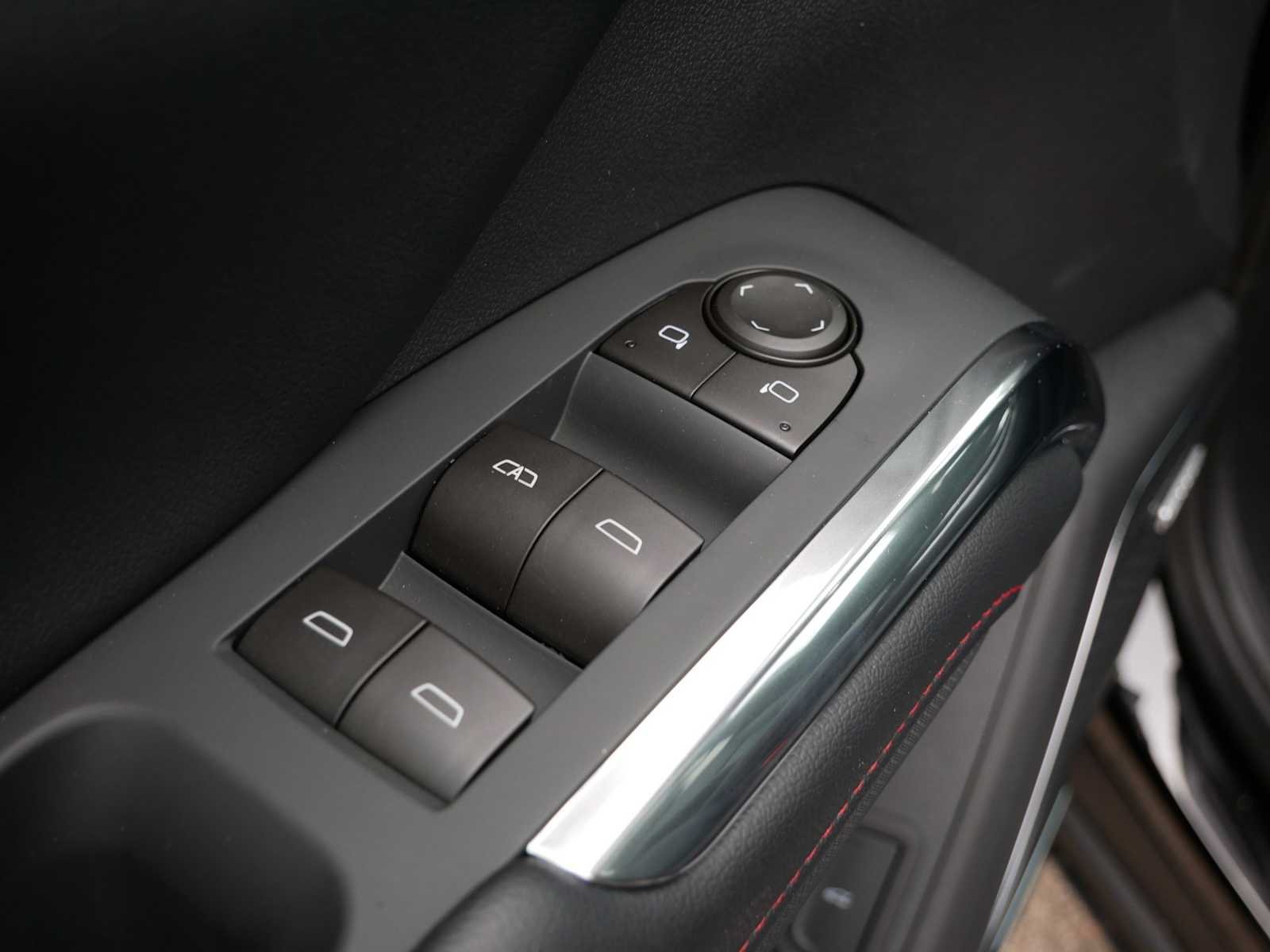 2026 Chevrolet Traverse Z71 - Photo 16