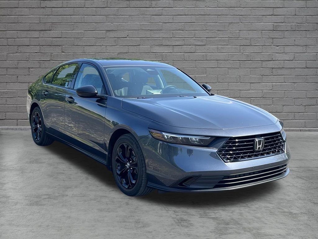 2025 Honda Accord SE - Photo 6