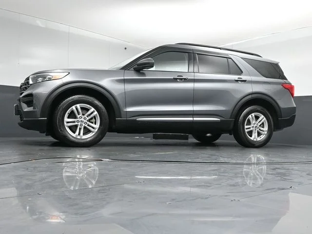 Used 2022 Gray Ford XLT image 39