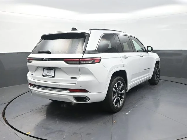 Used 2023 White Jeep Overland 4xe image 9