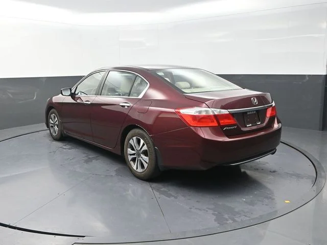 Used 2013  Honda LX image 6