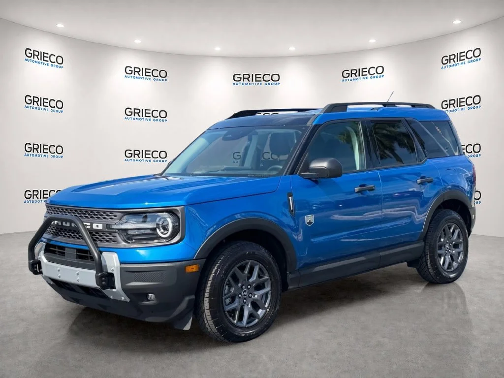 Used 2025 Blue Metallic Ford Big Bend image 3