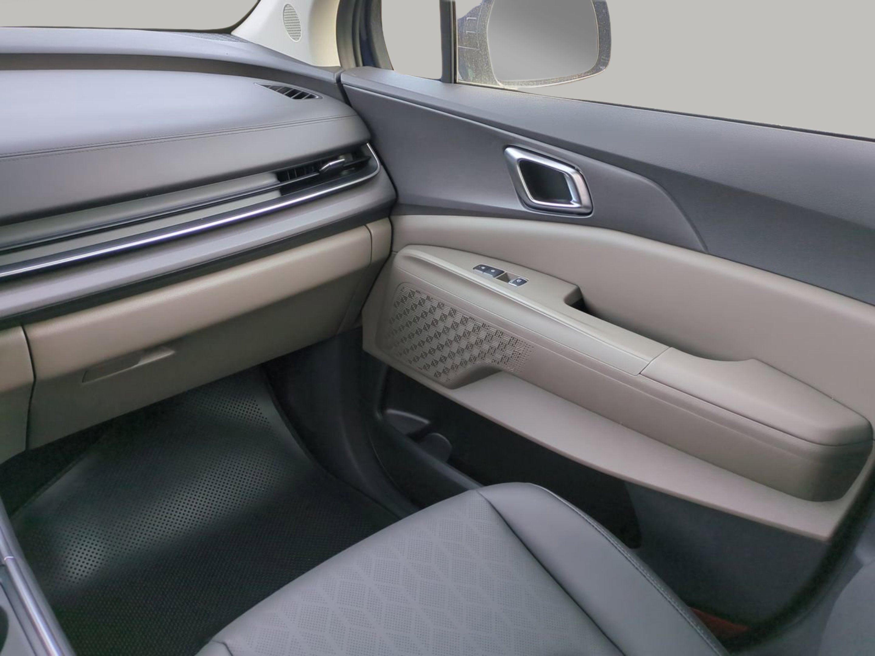 New 2026 Deep Chroma Blue Kia EX image 20