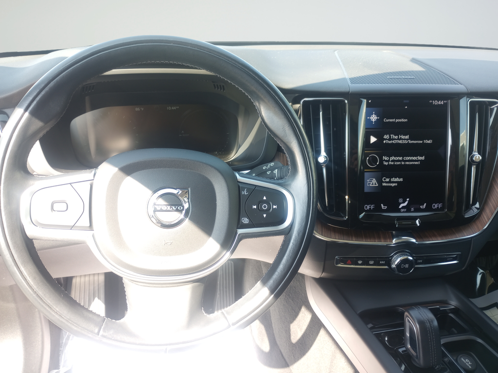 Used 2021 Black Volvo T8 Inscription Expression image 11