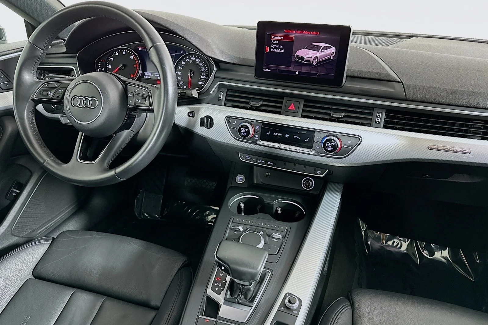 Used 2019 Manhattan Gray Metallic Audi Premium image 6