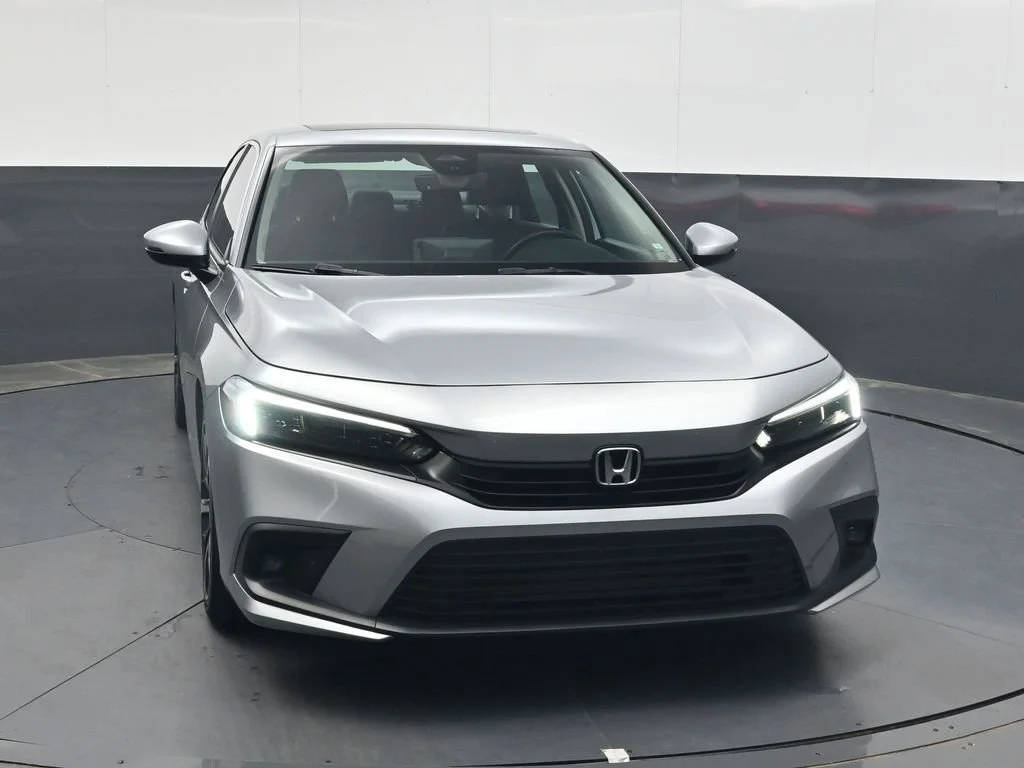 Certified Used 2024 Lunar Silver Metallic Honda Touring image 50