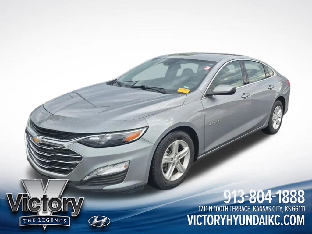 Used 2024 Gray Chevrolet LT image 1