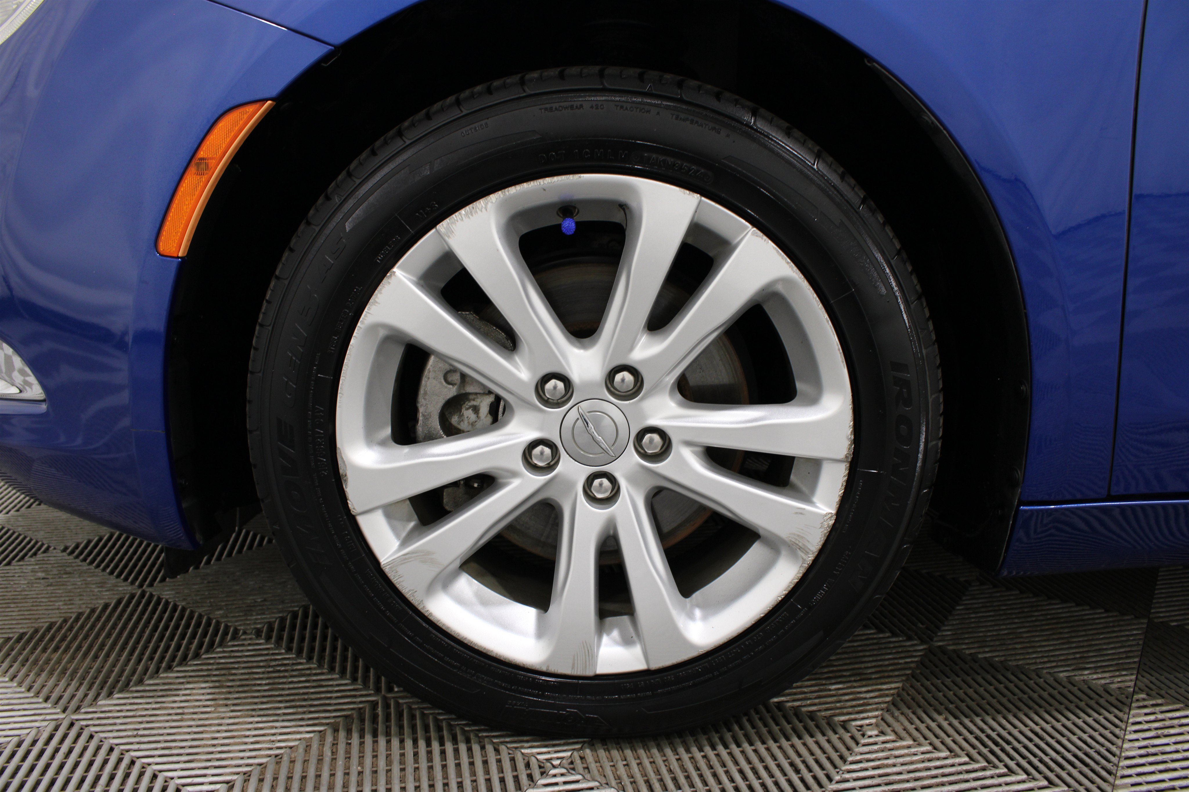 Used 2015 Vivid Blue Pearlcoat Chrysler Limited image 30