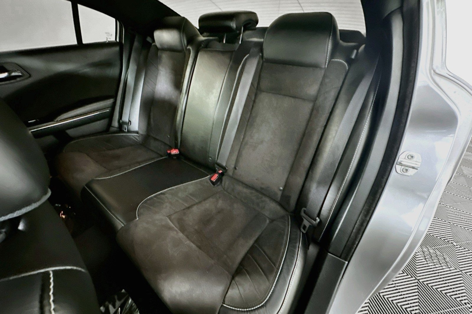 Used 2018 Billet Clearcoat Dodge SRT Hellcat image 9