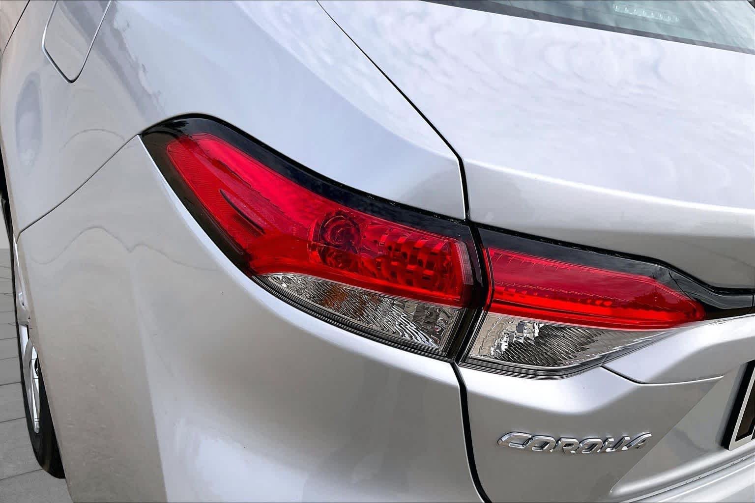 New 2026 Classic Silver Metallic Toyota LE image 14