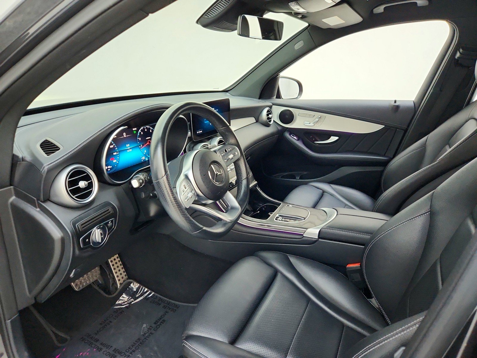 Certified Used 2022 Graphite Grey Metallic Mercedes-Benz GLC 300 image 16