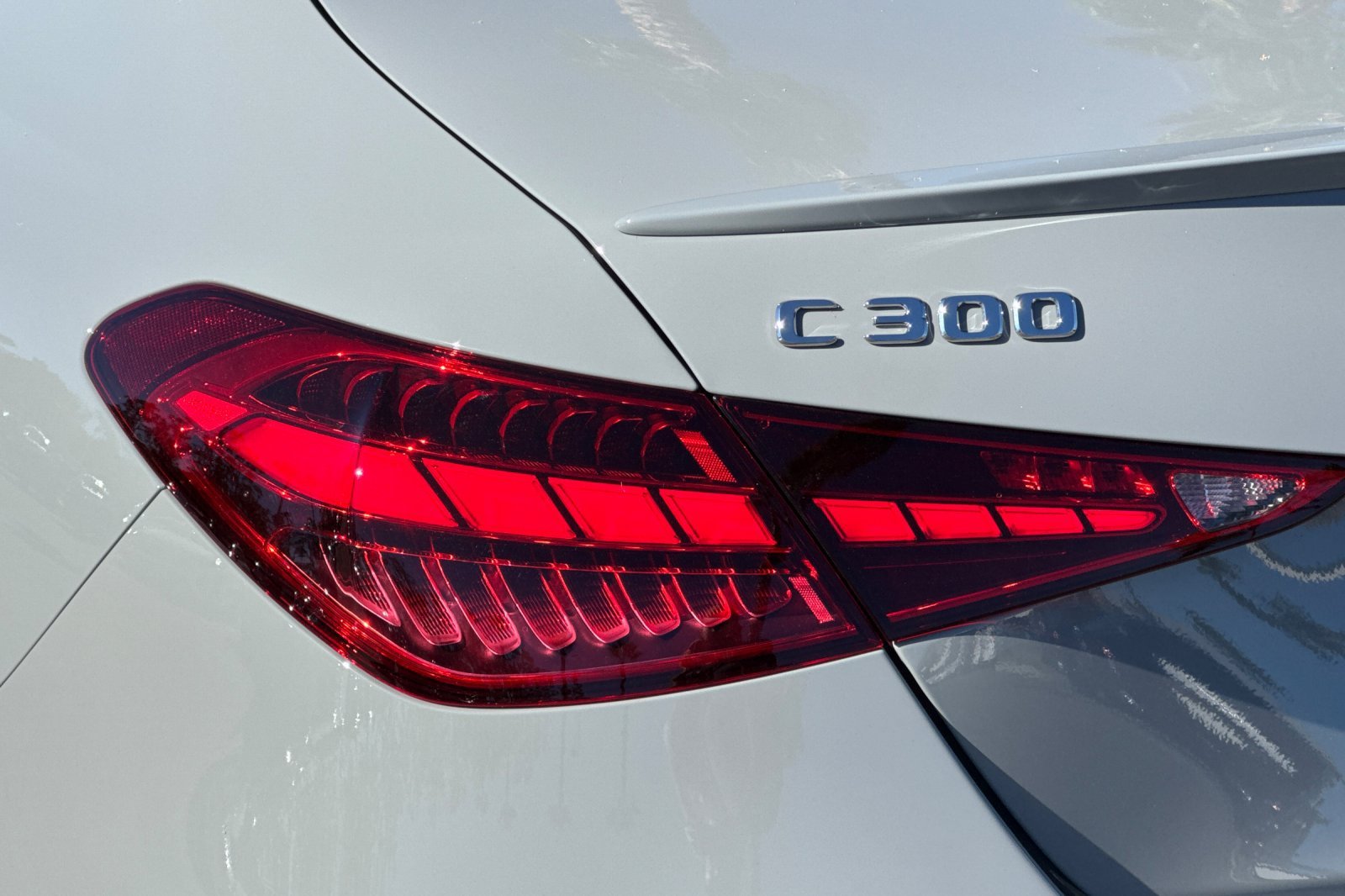 New 2026 MANUFAKTUR Alpine Grey Mercedes-Benz C 300 image 15
