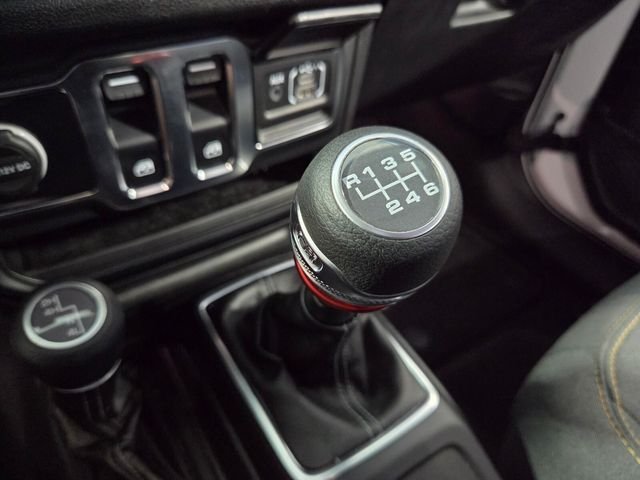 Used 2025 White Jeep Sport image 21
