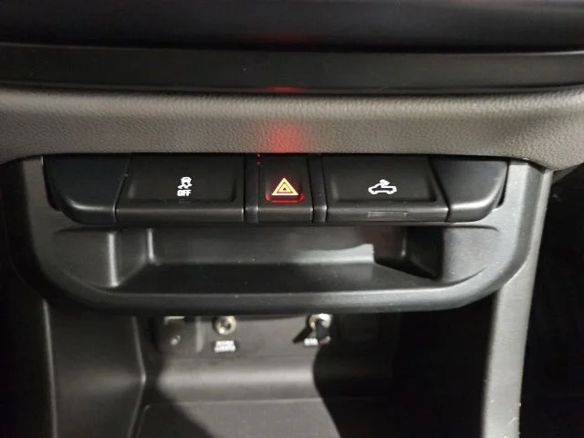 Used 2016 Summit White Chevrolet Work Truck image 22
