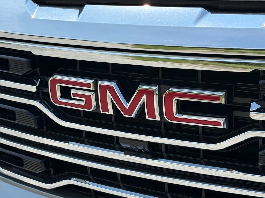2026 GMC Sierra 1500 SLT - Photo 7