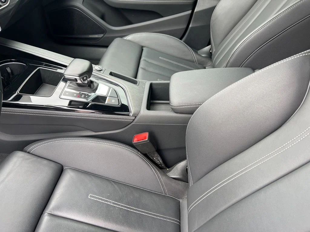 Used 2024  Audi 45 S line Premium Plus image 25