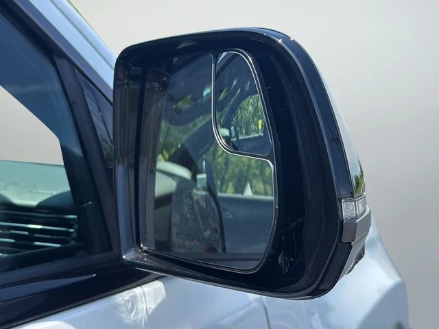 New 2026 Bright White Clearcoat Jeep Limited Reserve image 19