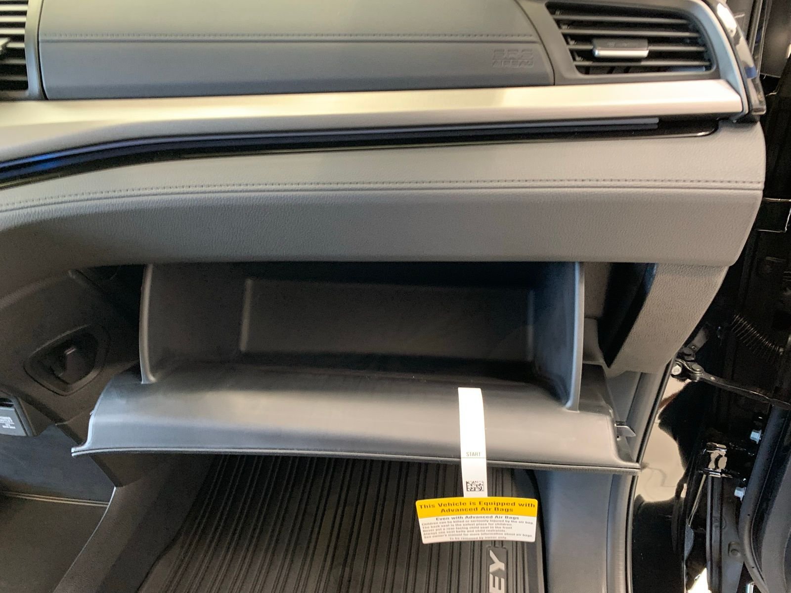 2026 Honda Odyssey Touring - Photo 25