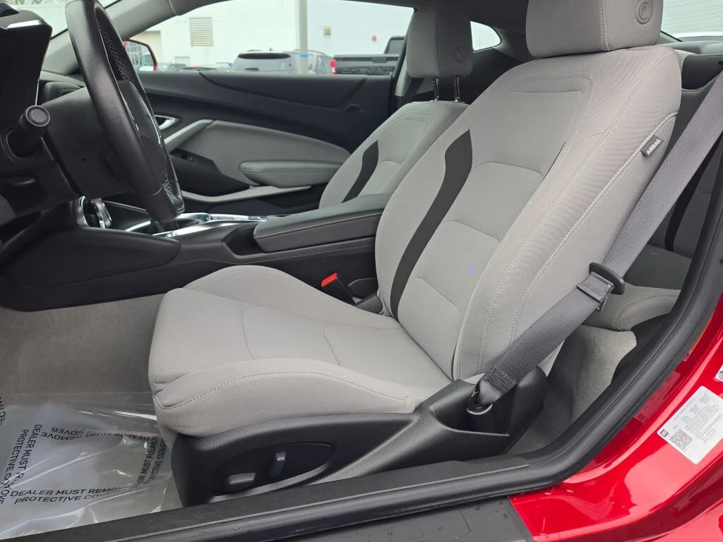 Used 2023 Red Chevrolet 1LT image 18