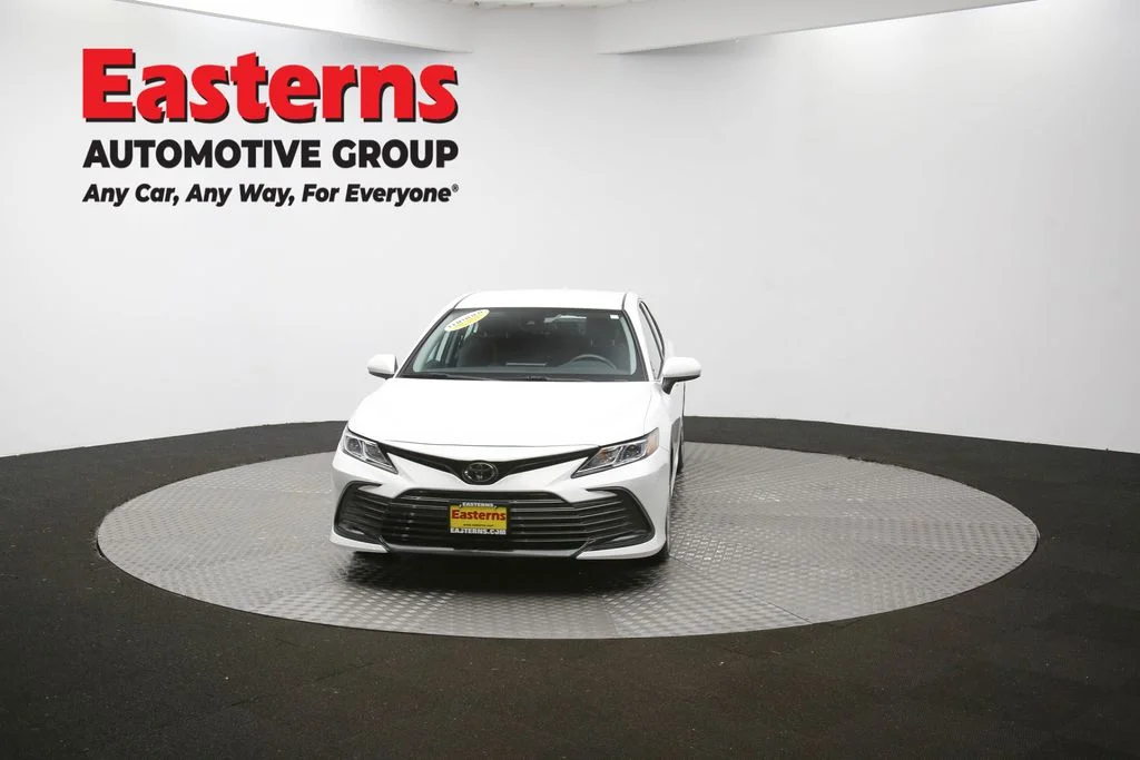 Used 2022 White Toyota LE image 50