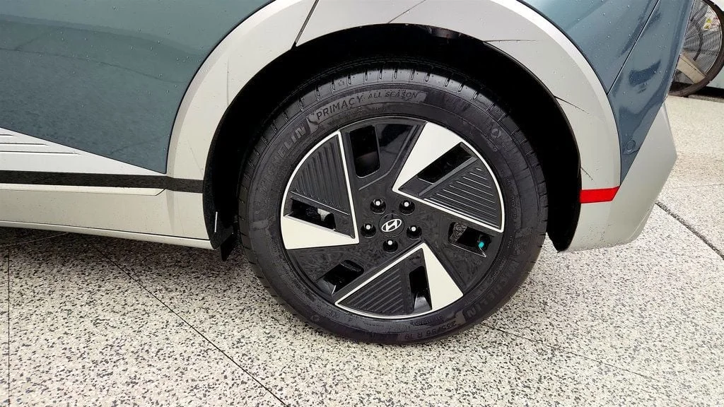 Used 2026 Digital Teal Hyundai Limited RWD image 9