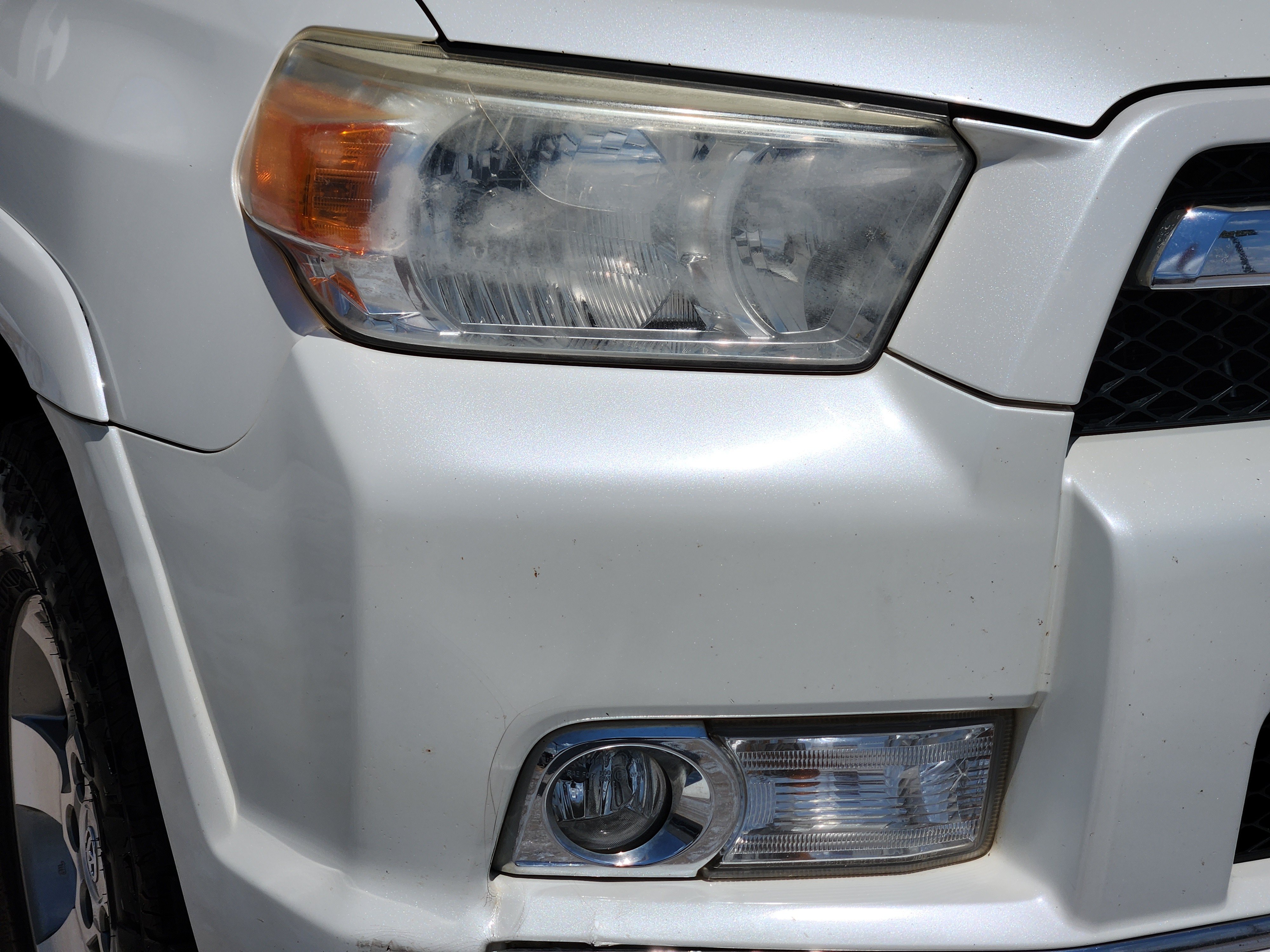 Used 2012 Blizzard Pearl Toyota SR5 image 9