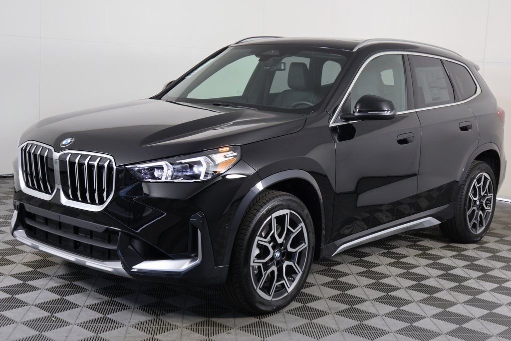 2026 BMW X1 28i