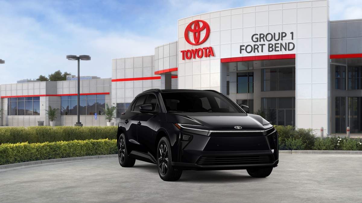New 2026 Midnight Black Metallic Toyota XLE image 16