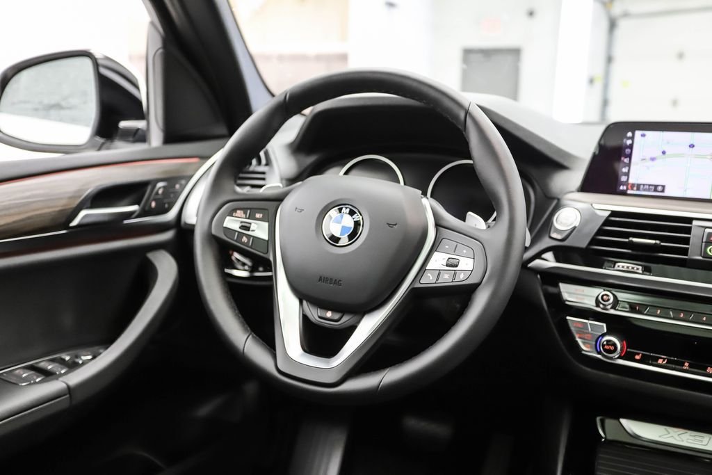 Used 2021 Alpine White BMW xDrive30i image 35