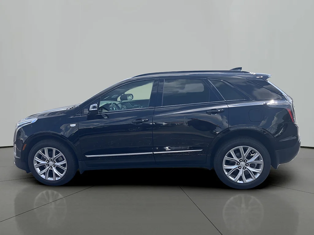 Used 2020 Stellar Black Metallic Cadillac Sport image 2