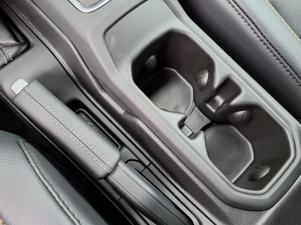 2025 Jeep Wrangler 4-Door Sahara - Photo 16