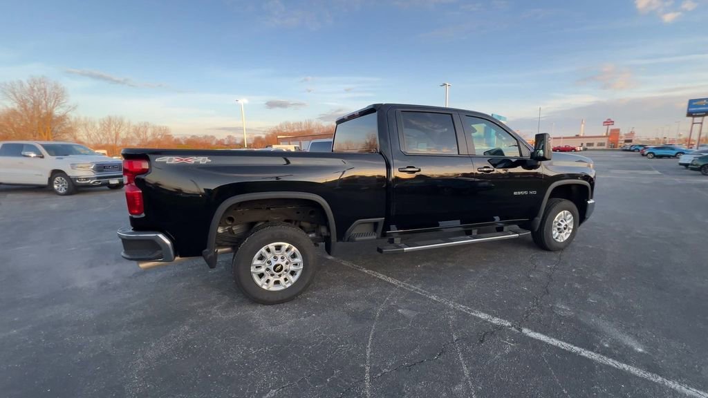 2025 Chevrolet Silverado 2500HD LT - Photo 8