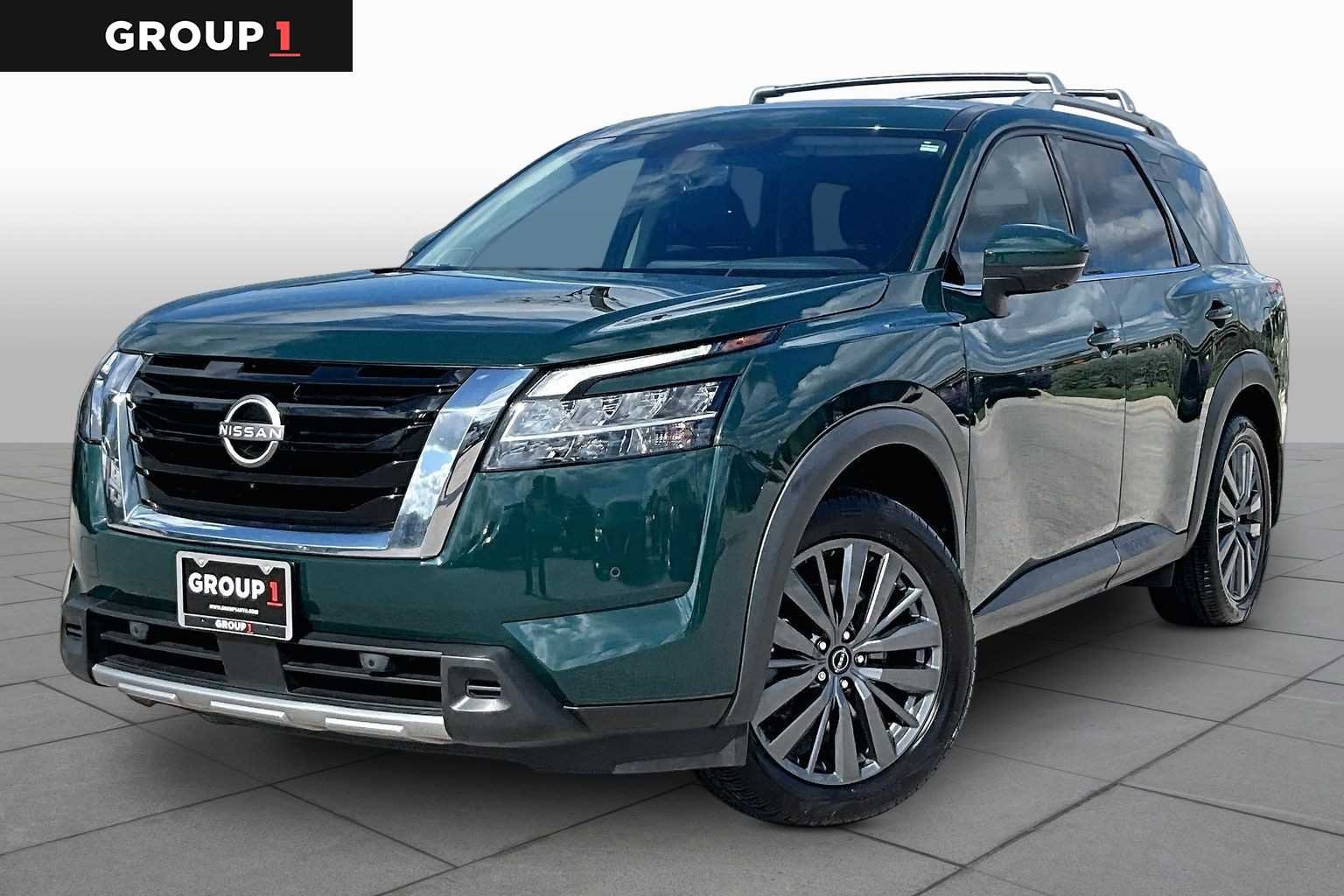 Pre-Owned 2024 Nissan Pathfinder SL Pre-Owned 2024 Nissan Pathfinder SL