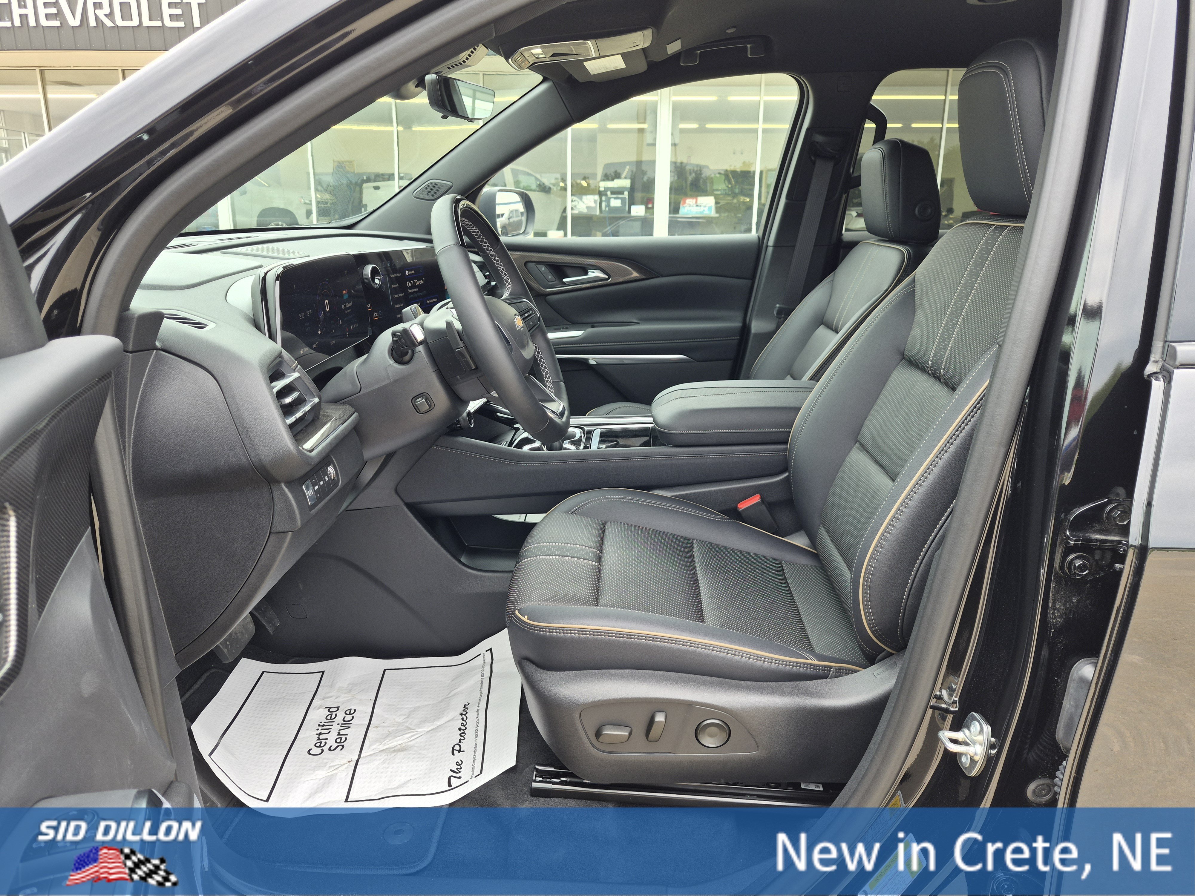 New 2026 Mosaic Black Metallic Chevrolet High Country image 3