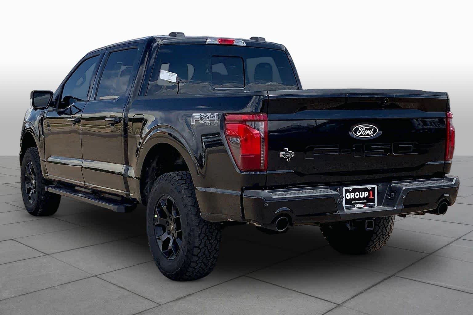 New 2026 Agate Black Metallic Ford XLT image 12