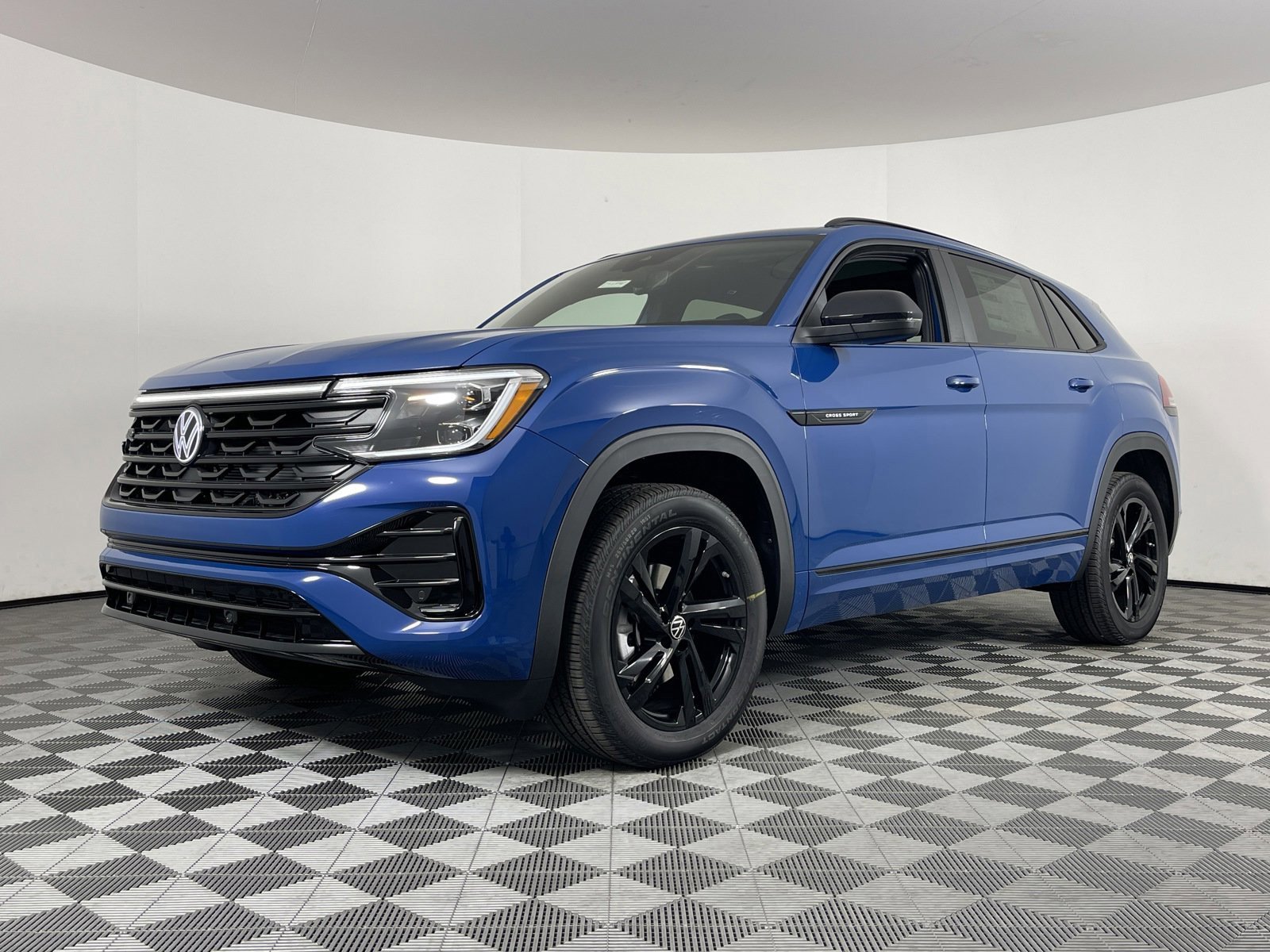 2025 Volkswagen Atlas Cross Sport SEL R-LINE - Photo 20