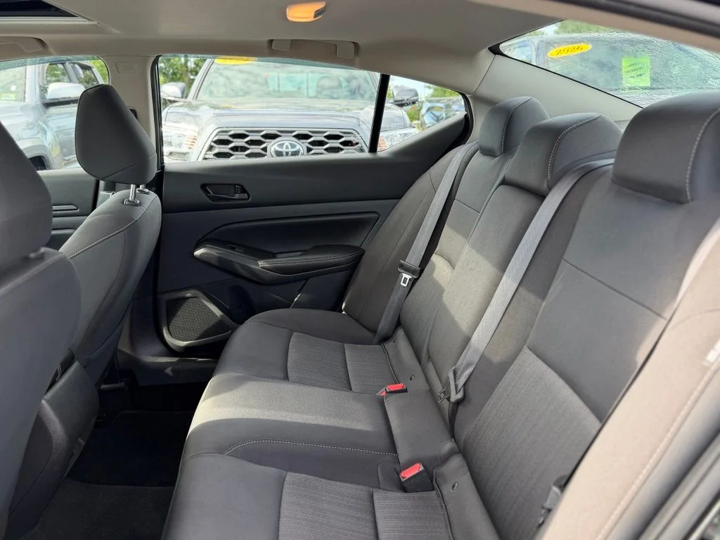 Used 2024 Black Nissan 2.5 SV image 6
