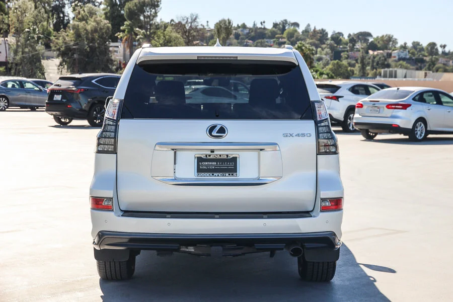 Certified Used 2023 White Lexus 460 image 6