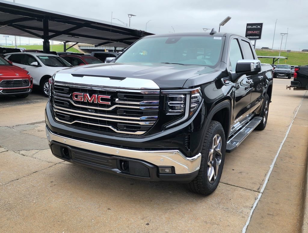 2026 GMC Sierra 1500 SLT - Photo 8