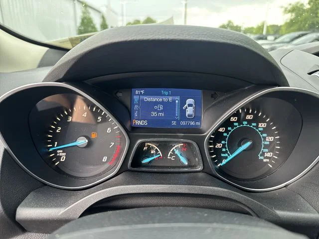 Used 2014 White Ford SE image 18