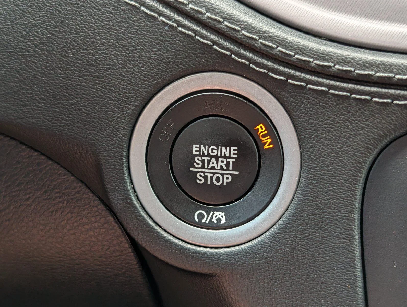 Used 2023 Go Mango Dodge Scat Pack image 27