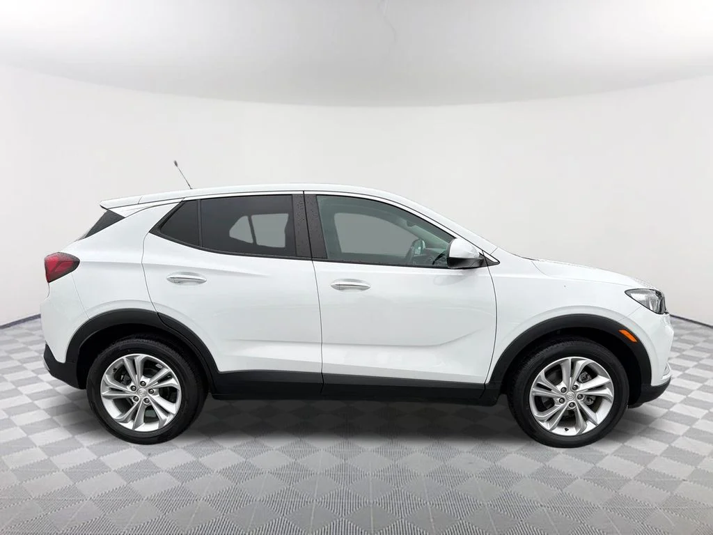 Used 2023 White Buick Preferred image 4