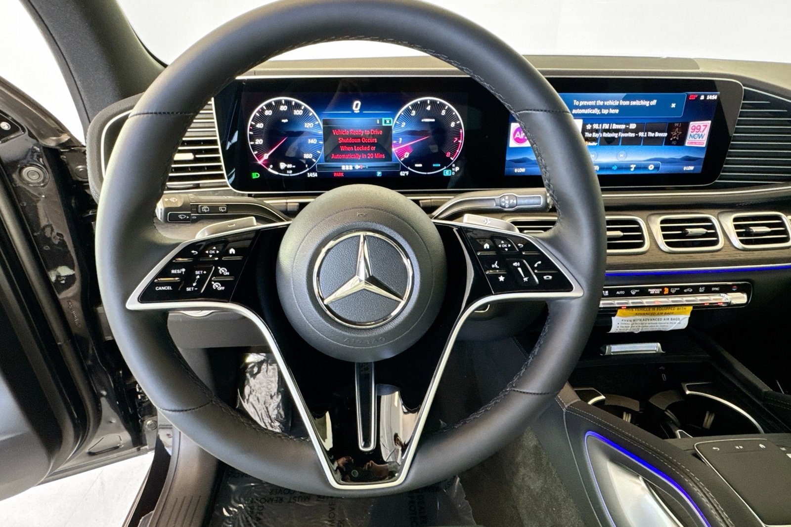 New 2026 Obsidian Black Metallic Mercedes-Benz GLE 350 image 11