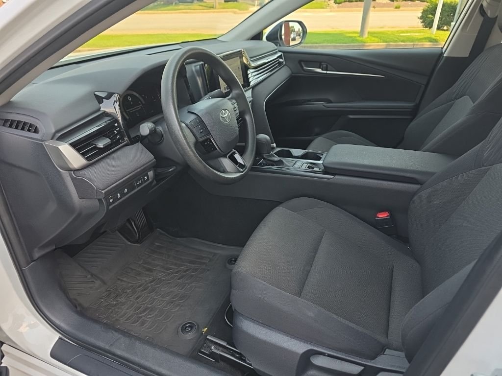 Used 2025 White Toyota LE image 8